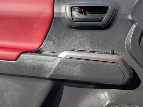 Used 2023 Toyota Tacoma SR5 image 15