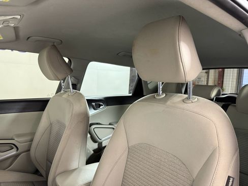 Used 2020 Kia Soul S image 20