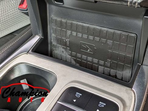 Used 2021 Ford Explorer Limited w/ Equipment Group 301A image 28