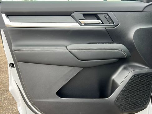 New 2026 GMC Terrain Elevation image 12