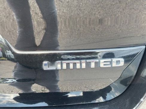 Used 2021 Jeep Grand Cherokee L Limited image 10