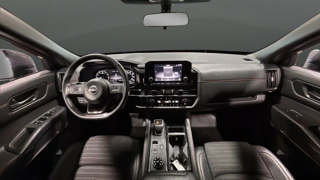 Used 2024 Nissan Pathfinder Rock Creek AWD/4WD image 11