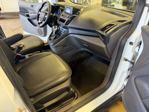 Used 2019 Ford Transit Connect XL image 20