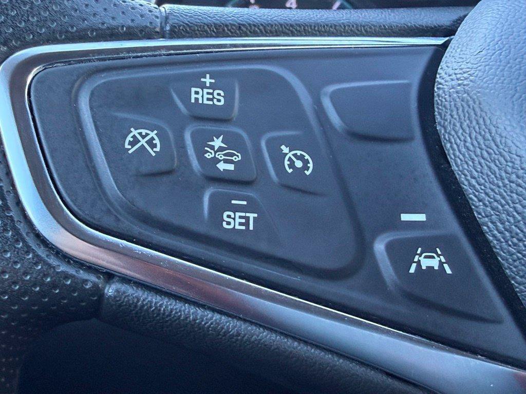 Used 2023 Chevrolet Malibu LS FWD image 15
