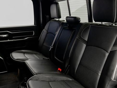 Used 2025 RAM 2500 Laramie image 33