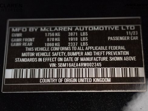 Used 2024 McLaren Artura image 37