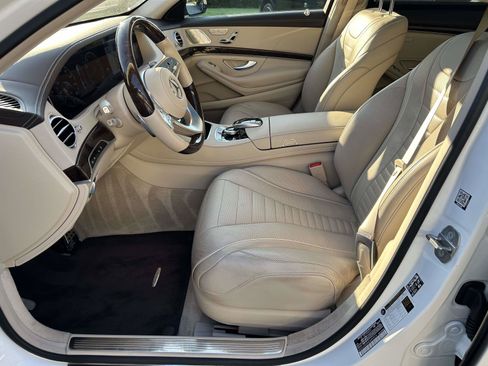 Used 2019 Mercedes-Benz S 560 4MATIC Sedan image 19