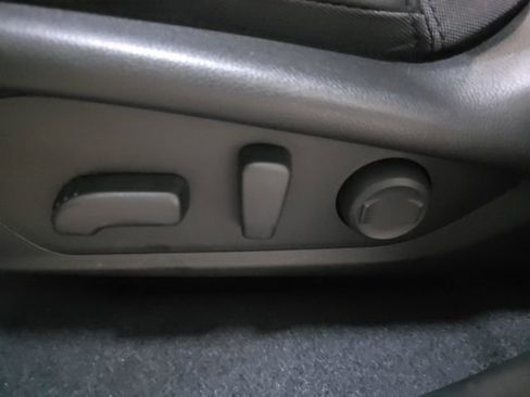 Certified 2025 Subaru Forester Premium AWD/4WD image 14