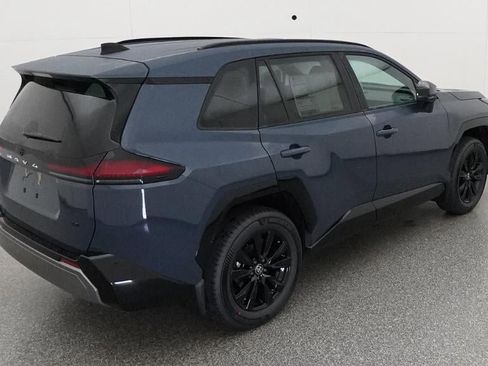 Used 2026 Toyota RAV4 SE image 9