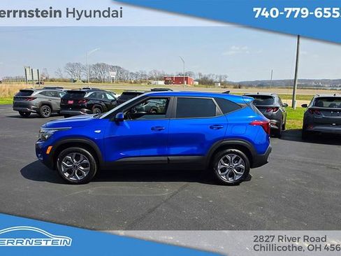 Used 2024 Kia Seltos LX image 4