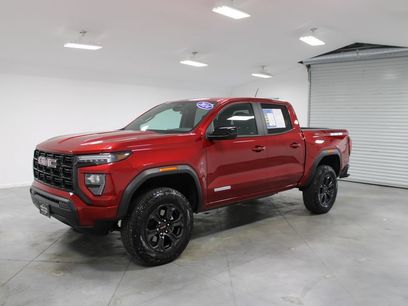 Used 2024 GMC Canyon Elevation w/ Trailering Package