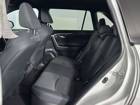 Used 2024 Toyota RAV4 SE w/ Weather Package AWD/4WD image 20