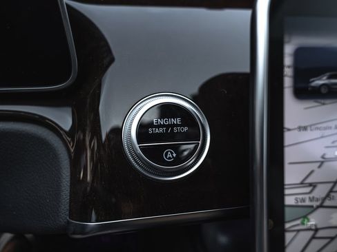 Used 2022 Mercedes-Benz S 580 4MATIC Sedan image 12