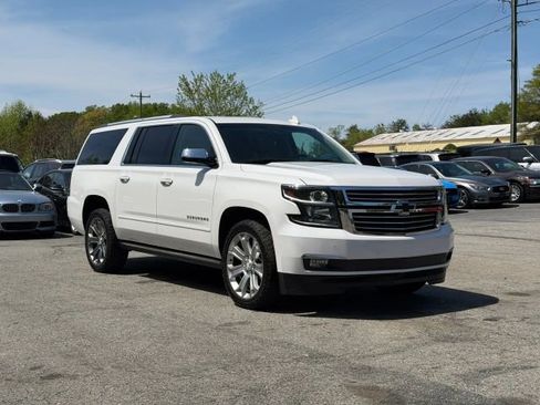Used 2018 Chevrolet Suburban Premier image 7