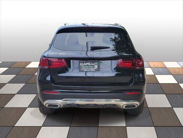 Used 2022 Mercedes-Benz GLC 300 4MATIC w/ Premium Package Lite image 5