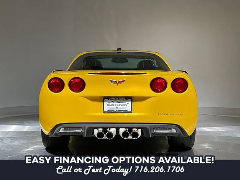 Used 2005 Chevrolet Corvette Coupe w/ Preferred Equipment Group RWD image 6