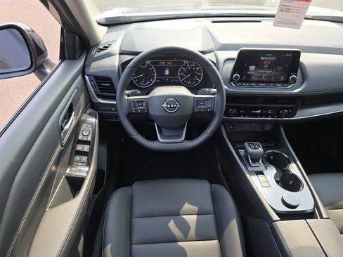 New 2026 Nissan Rogue Dark Armor AWD/4WD image 17