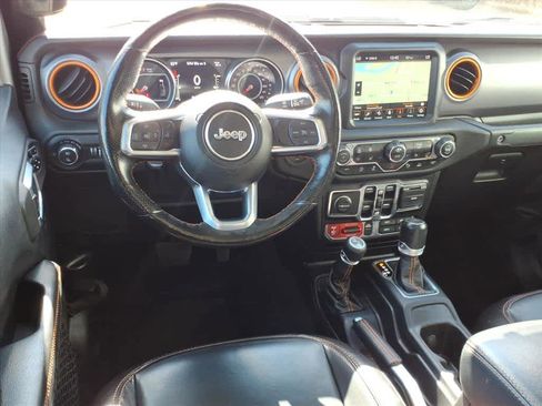 Used 2020 Jeep Gladiator Mojave image 16