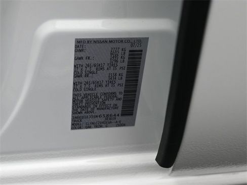 New 2025 Nissan Frontier SV w/ SV Convenience Package image 18