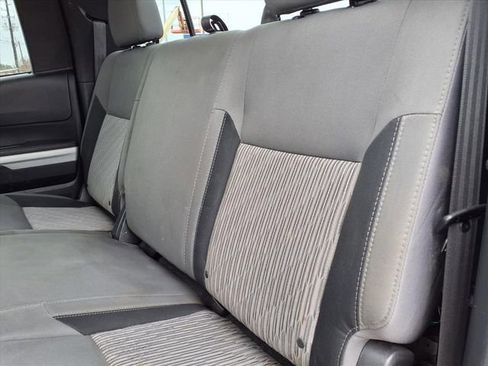 Used 2017 Toyota Tundra SR5 w/ SR5 Upgrade Package image 9