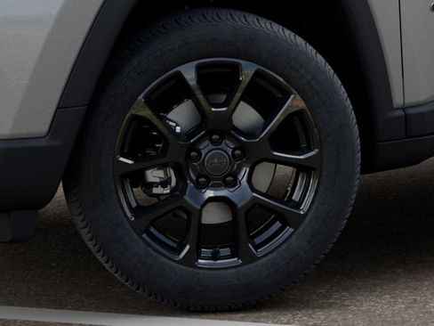 New 2026 Jeep Compass Latitude AWD/4WD image 8