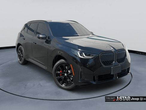 Used 2025 BMW X3 xDrive30i w/ M Sport Package AWD/4WD image 3