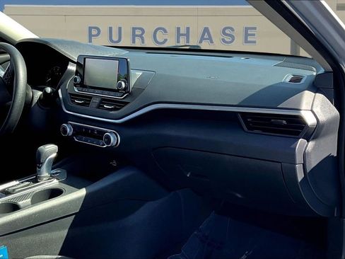 Used 2022 Nissan Altima 2.5 S FWD image 27