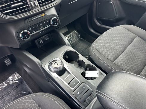 Used 2025 Ford Escape Active FWD image 31