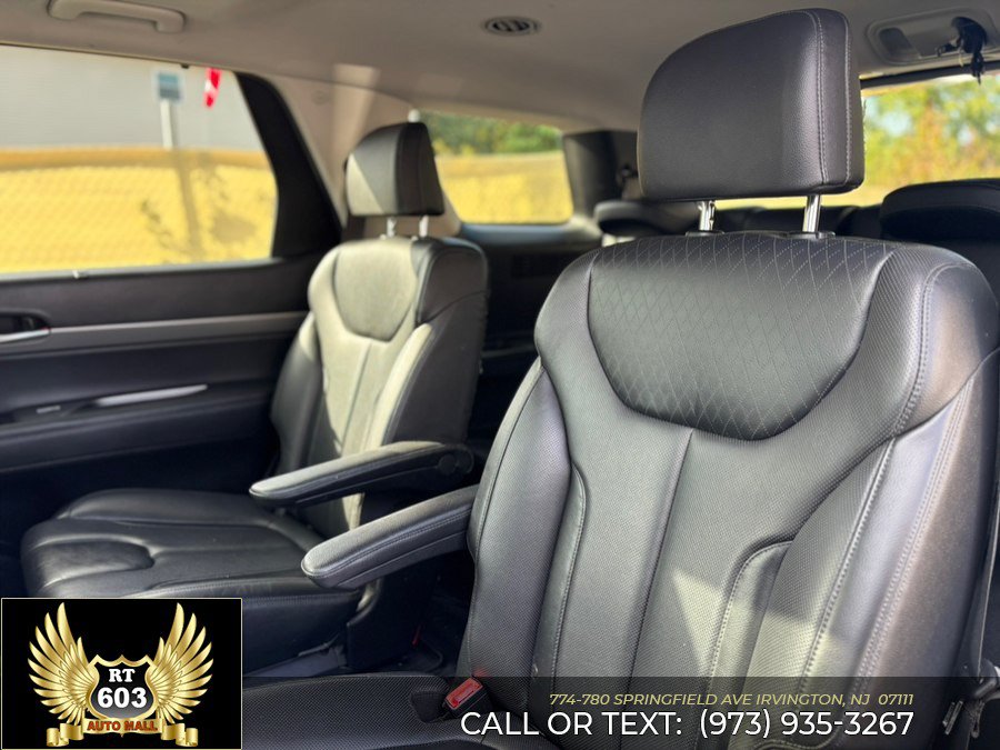 Used 2022 Hyundai Palisade SEL w/ Premium Package AWD/4WD image 10