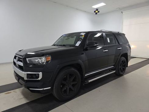 Used 2020 Toyota 4Runner Limited image 3