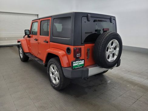 Used 2015 Jeep Wrangler Unlimited Sahara AWD/4WD image 5