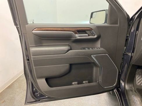 Used 2024 GMC Sierra 1500 Elevation AWD/4WD image 9