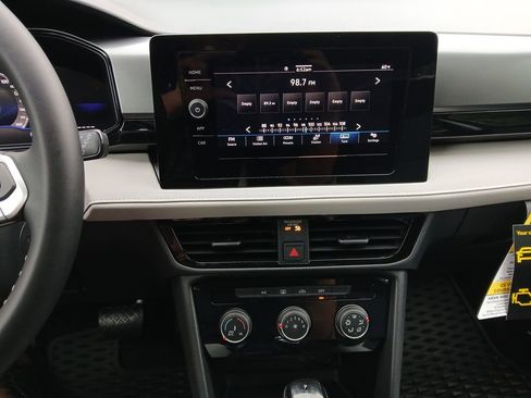 New 2025 Volkswagen Taos S image 18