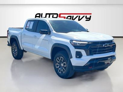Used 2024 Chevrolet Colorado Z71 w/ Z71 Convenience Package 2