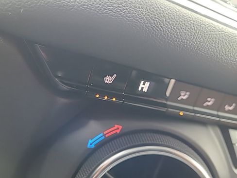 Used 2022 Chevrolet Blazer LT image 25