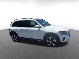 Used 2025 Mercedes-Benz GLB 250 video 2