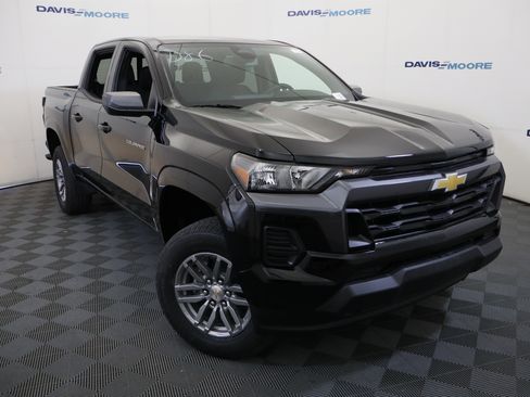 New 2026 Chevrolet Colorado LT w/ Advanced Trailering Package image 2