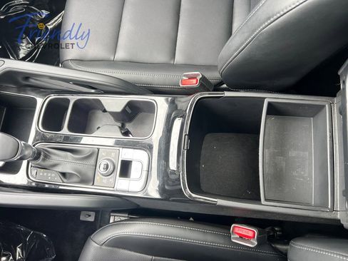 Used 2020 Kia Telluride S AWD/4WD image 25