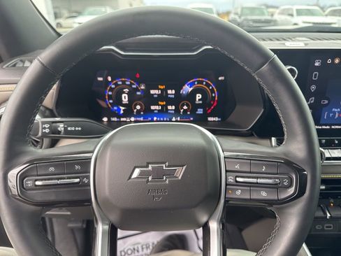 Used 2023 Chevrolet Colorado ZR2 w/ ZR2 Convenience Package III image 15