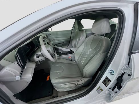 New 2026 Hyundai Elantra Sport image 15