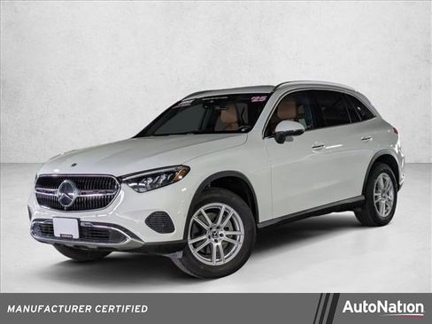 Certified 2025 Mercedes-Benz GLC 300 image 1