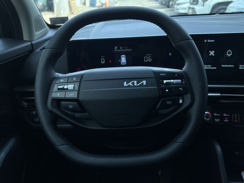 New 2026 Kia Sportage EX AWD/4WD image 32