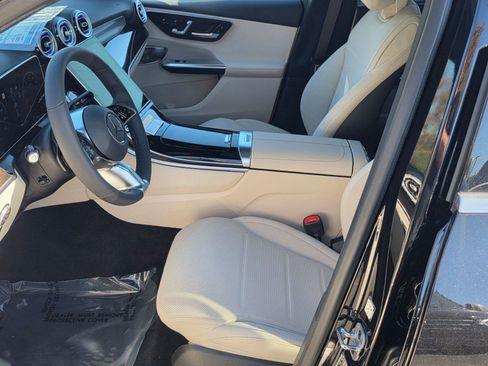New 2026 Mercedes-Benz GLC 300 4MATIC image 5