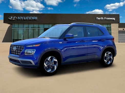New 2026 Hyundai Venue SEL image 2