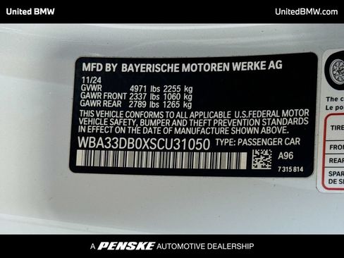 Used 2025 BMW 430i Convertible w/ Premium Package RWD image 14
