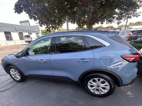 Used 2024 Ford Escape Active AWD/4WD image 4