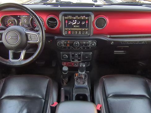 Used 2020 Jeep Wrangler Unlimited Rubicon w/ Dual Top Group image 17