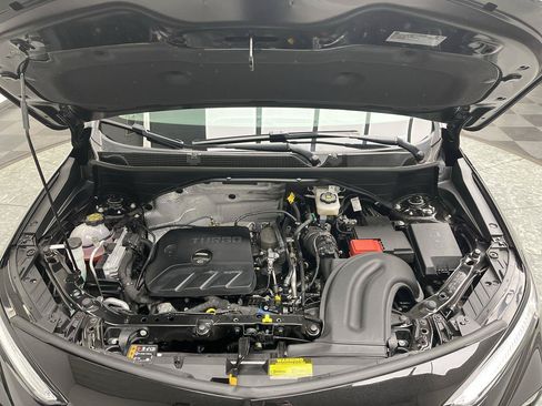 Used 2026 Buick Encore GX Avenir w/ Avenir Technology Package AWD/4WD image 30
