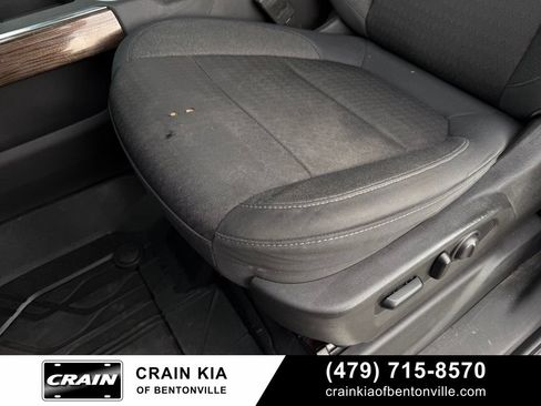 Used 2019 Chevrolet Silverado 1500 RST AWD/4WD image 23