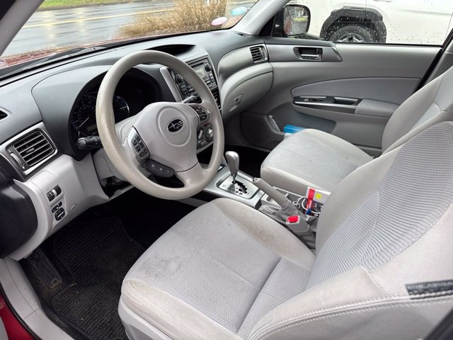 Used 2012 Subaru Forester 2.5X Premium w/ All-Weather Pkg AWD/4WD image 2